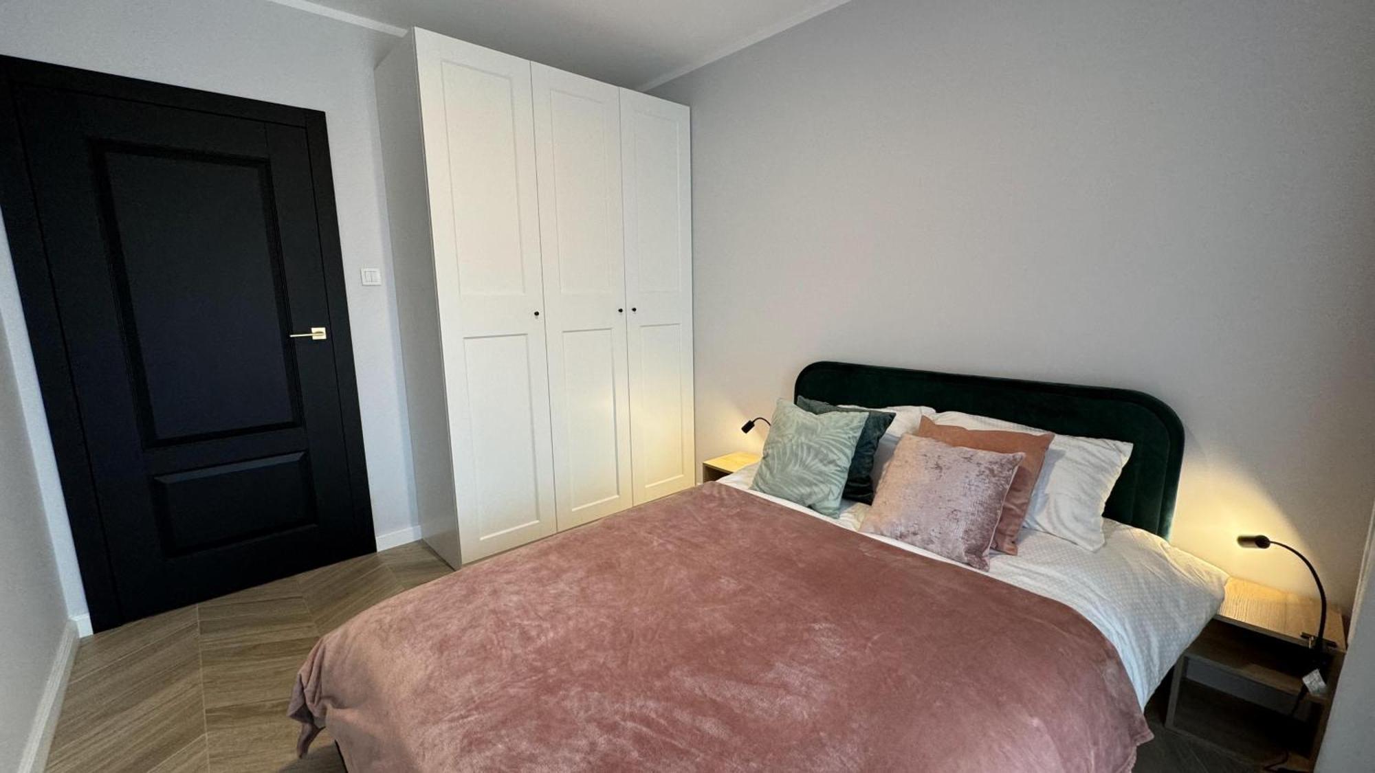 Art Apartment Stare Podgorze Free Parking 克拉科夫 外观 照片